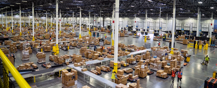 Amazon zwolni pół miliona pracowników? Ludzi mają zastąpić roboty