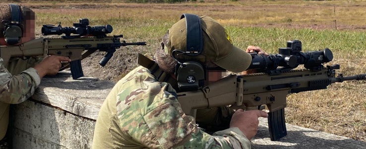 Brolis dostarczy optykę dla belgijskiego wojska