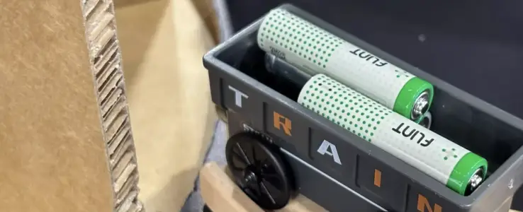 Singapurski start-up produkuje baterie z papieru