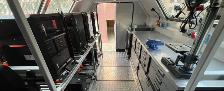 Mobilna drukarka 3D polskiej produkcji drukuje w warunkach bojowych