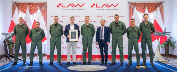 Lotnicza Akademia Wojskowa będzie szkolić operatorów FlyEye