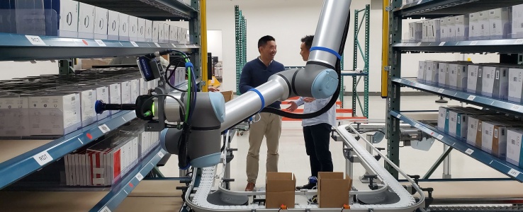Przemysł stawia na coboty. Automatyzacja przyspiesza - Polska wśród pionierów