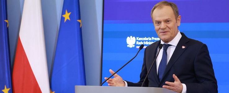 Premier zapowiada fabrykę półprzewodników na Dolnym Śląsku i fabrykę aut na Śląsku