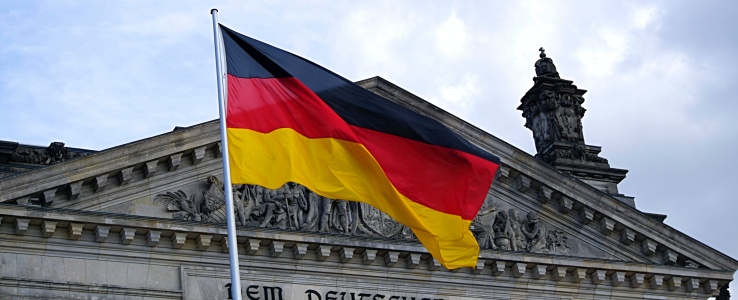 Dystrybucja elektroniczna w Niemczech: Między presją geopolityczną a odbiciem technologicznym