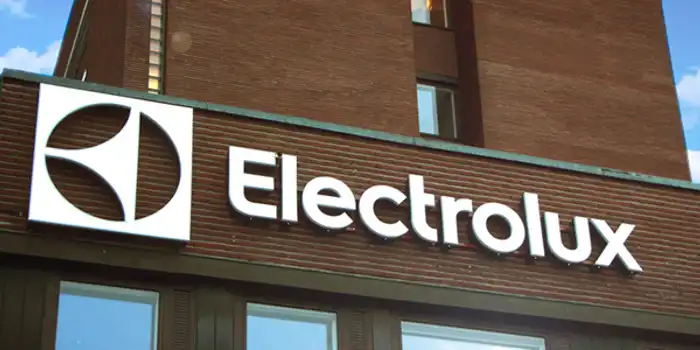 headquarters-logo