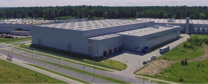 building-Poland-title