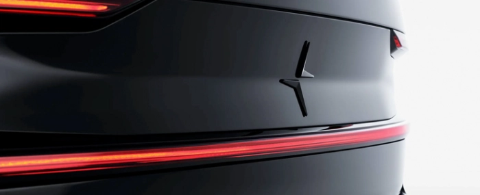 logo-back-of-car