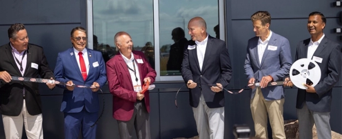 Ribbon-Cutting-expansion