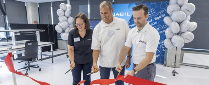 Wroclaw-Design-Center-Ribbon-Cutting