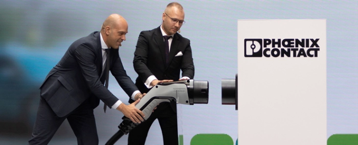 E-Mobility-Polen-open-production-hall