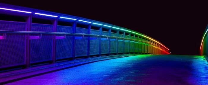 inproperstyle-LED-bridge
