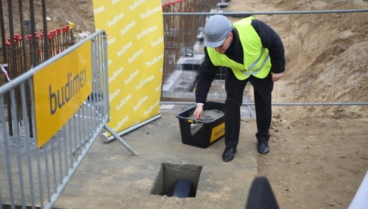 hall4-cornerstone
