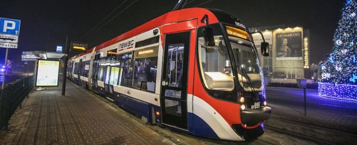 autonomous-tram738