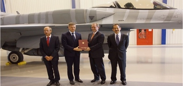 gospodarki_offset-f-16-title