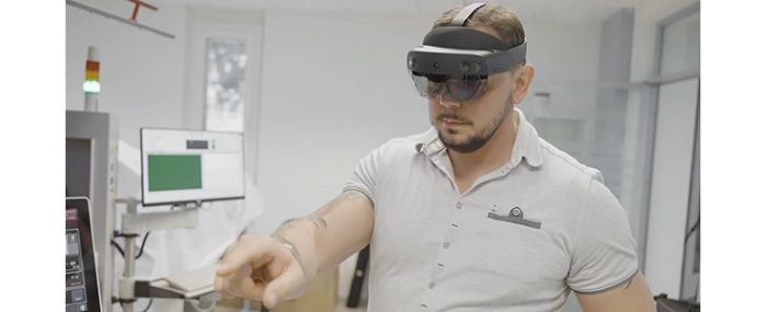 Hololens-test-in-service