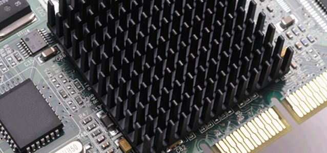board-and-chip2-l