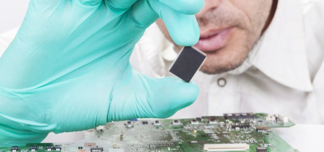 verifying-microchip