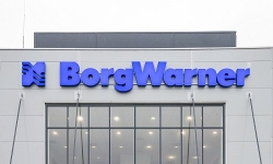 logo-on-bulding