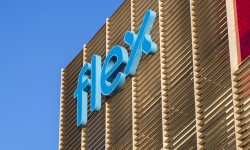 logo-on-building