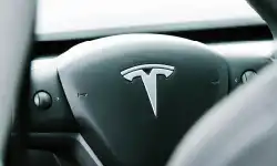 Austin-Ramsey_tesla-1