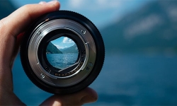 lens-738px