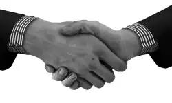 hands730