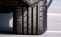 MikesPhotos-tyre