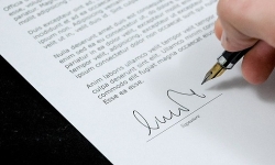 jarmoluk-agreement-signing
