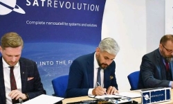 SatRev-signing