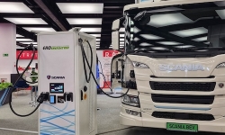 charging-truck