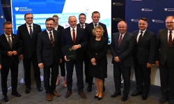 GOV_2023
