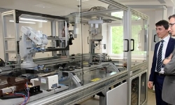 new-lab-title