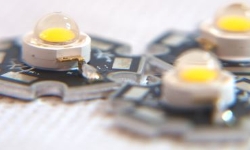 LED1