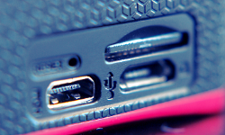 USB-mobile-port
