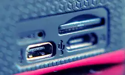 USB-mobile-port
