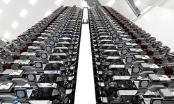 Starlink-satellites-on-Falcon-title