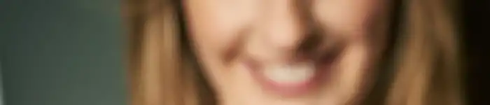 Olga-Malinkiewicz-with-products