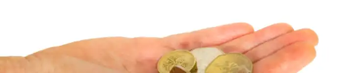 hand-giving-money