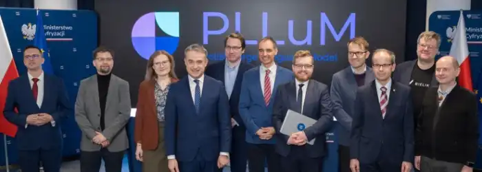PLLum-gov-pl-2025