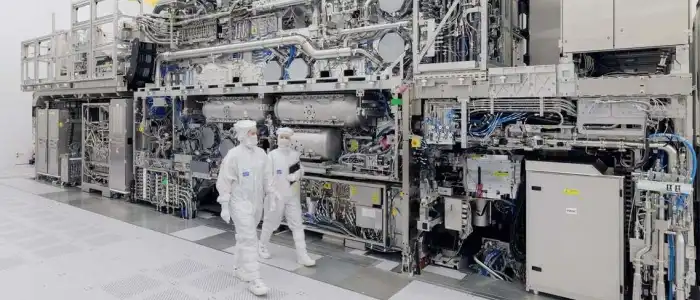 DUV-2025