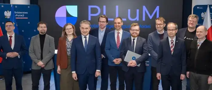 PLLum-gov-pl-2025
